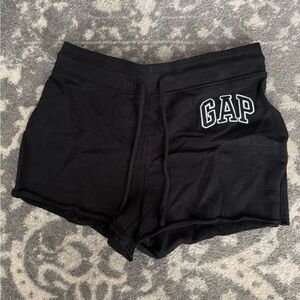 NWOT Gap black shorts size women’s extra small